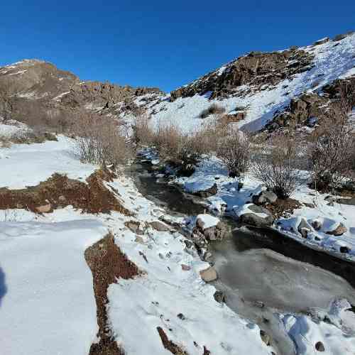 ماکان شجاعت وای از فردا دلگیرم از تموم دنیا فقط بیا